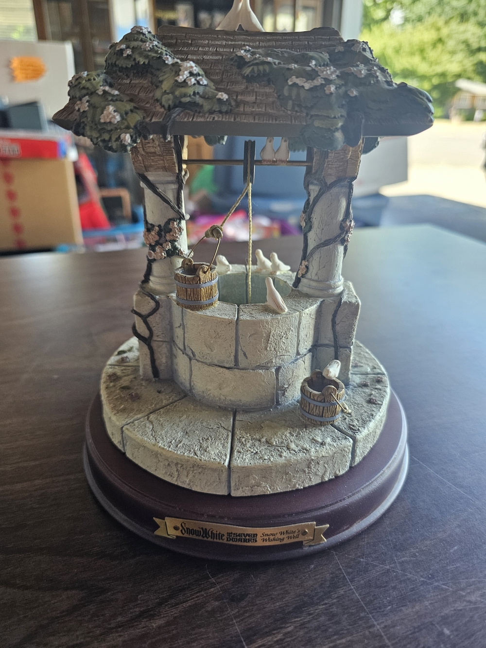 Disney Wishing Well With Snow White Faceplate ❤️‎